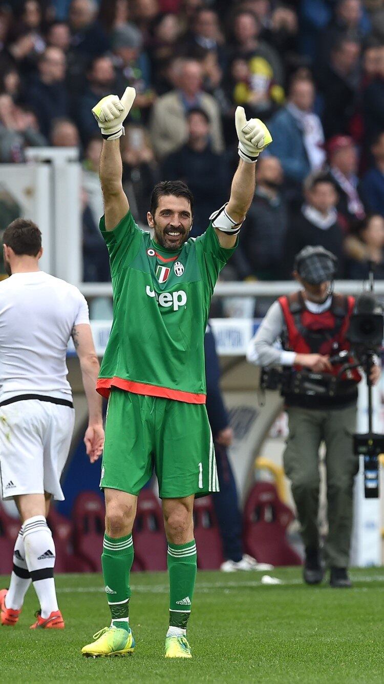 Gianluigi Buffon, Juventus