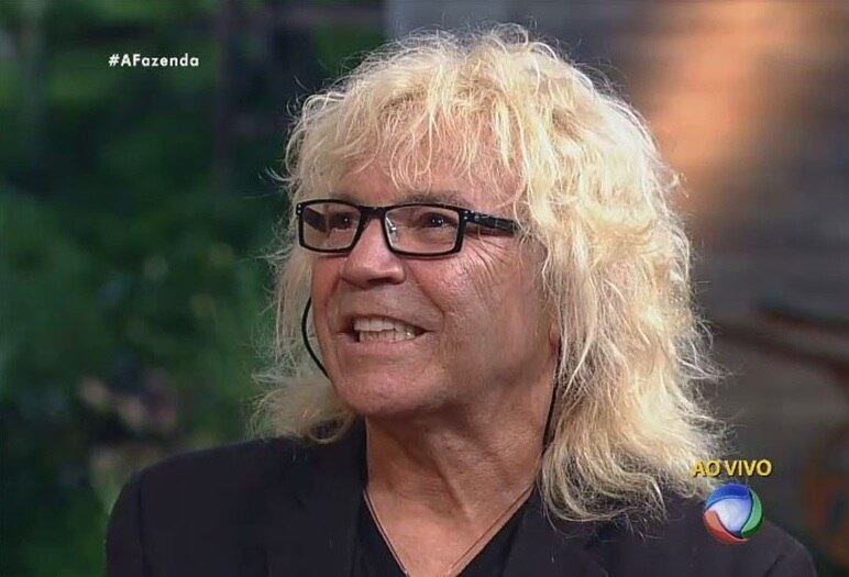 Ovelha foi o eliminado da Fazenda na última semana e sua mulher declarou que a torcida dela agora vai para Mara Maravilha. Ela também garantiu que os participantes do reality são um "bando de moleque" 