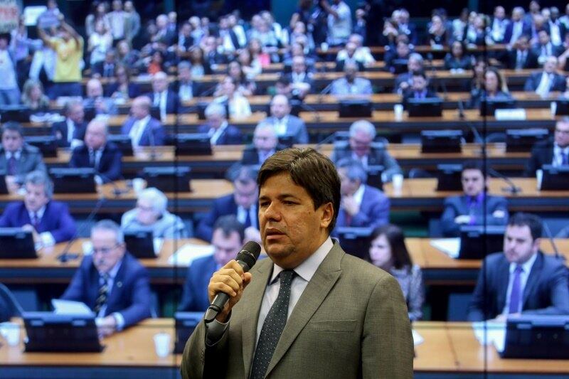 Ministro da Educação, Mendonça Filho, anunciou que faria revisão