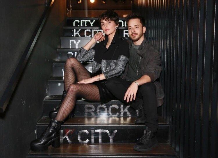 Junior Lima e Monica Benini foram um dos destaques de um evento de moda, na noite de quarta-feira (4), na badalada rua Oscar Freire, no bairro dos Jardins, em São Paulo