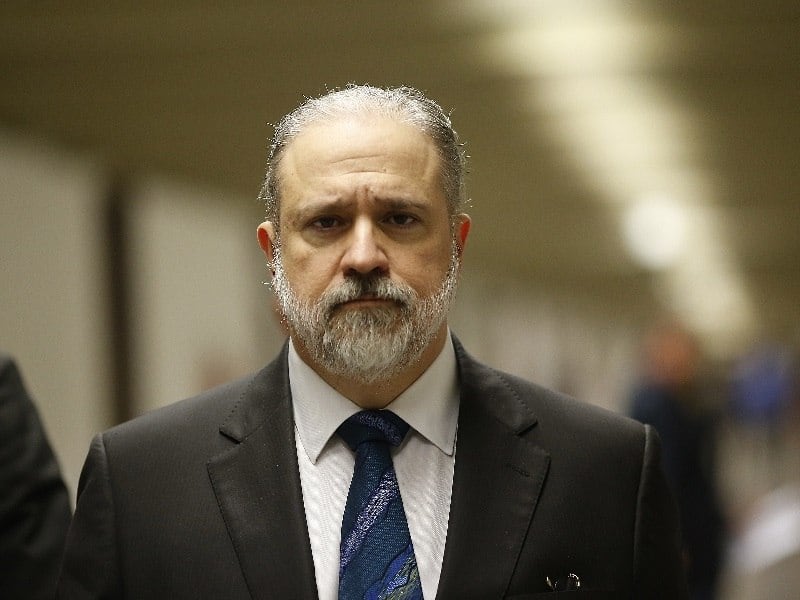 PGR vai investigar troca do superintendente da PF no Rio 