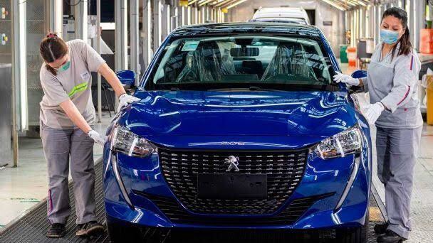 A Peugeot tem comemorado os feitos positivos em 2021