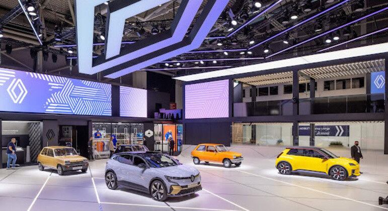 A Renault apresentou no Salão de Mobilidade de Munique o carro-conceito Renault 5, com visual vintage