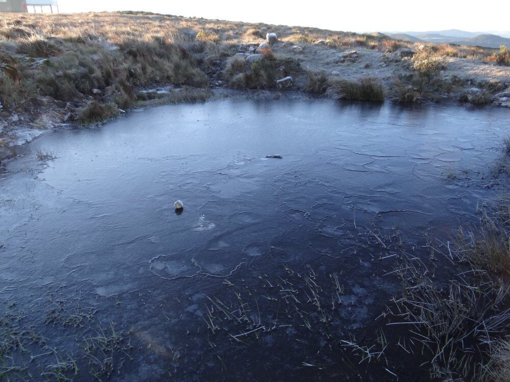 Lagos e córregos congelaram