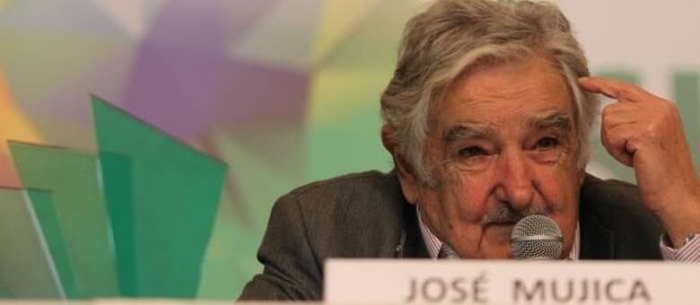 Ex-presidente do Uruguai recebeu homenagem da Federação das Câmaras de Comércio e Indústria da América do Sul