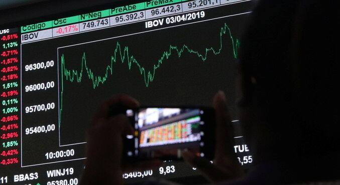 Volume financeiro da sessão superou R$ 26 bilhões