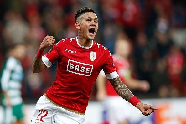 Edmílson Junior - Meio-campista - Standard Liege - 22 anos
Nascido na bélgica, Edmílson Junior sempre atuou no país, porém, o atleta tem passaporte brasileiro e poderia jogar em ambas as seleções. Nesta temporada, o garoto foi titular absoluto do Standard Liege e marcou 7 gols em 37 jogos
Valor em 2016 - 1,2 milhões euros / Valor em 2017 - 3,5 milhões de euros (+191,7%)
