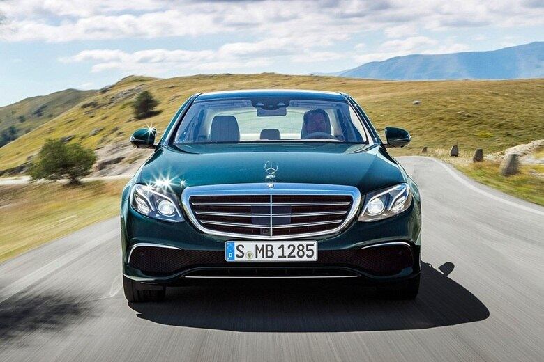 Confira a seguir mais imagens do novo Mercedes-Benz Classe E, que chega no Brasil no 2º semestre deste ano