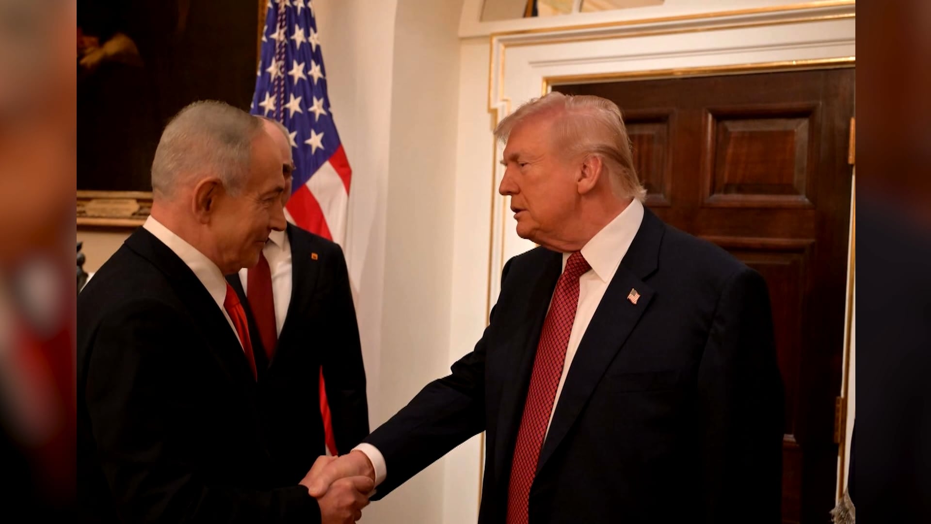 Benjamin Netanyahu e Donald Trump em encontro para acordo diplomático