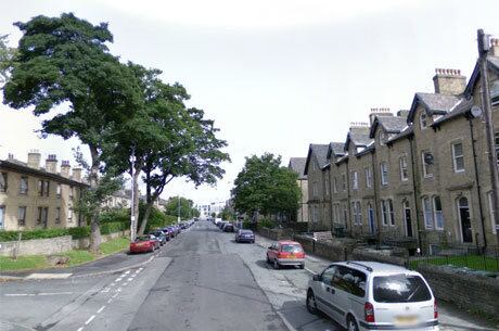 O caso aconteceu no dia 20 de agosto, em West Yorkshire, na Inglaterra, enquanto a família viajava de ônibus