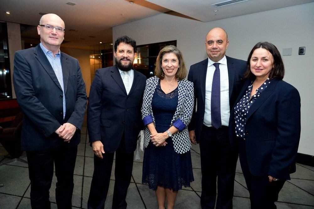 Juiz Nino Toldo, ex-presidente da AJUFE, Zacarias Pagnanelli, desembargadora Cecília Marcondes, presidente do TRF 3, Fernando Mendes e Zélia Luiza Pierdoná, procuradora Regional da República