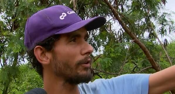 Guilherme Lima passou a noite sobre um carro arrastado pela enxurrada