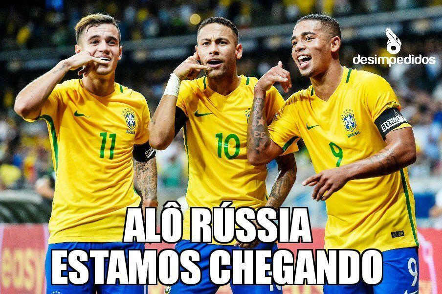 A Copa do Mundo de 2018 já é realidade para a seleção brasileira. Depois de vencer o Paraguai e do Uruguai perder para o Peru, a equipe comandada por Tite se tornou a primeira classificada para a competição. O feito foi suficiente para os memes tomarem conta da internet! Confira