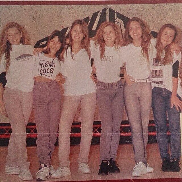 — As grandes vencedoras do concurso para as Paquitas Nova Geração! — diz o perfil