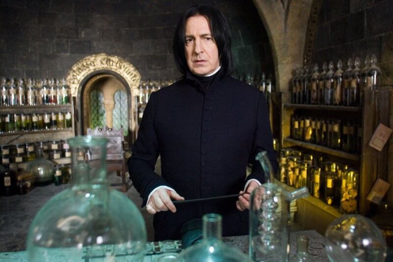 Alan Rickman ficou conhecido como o professor Snape
