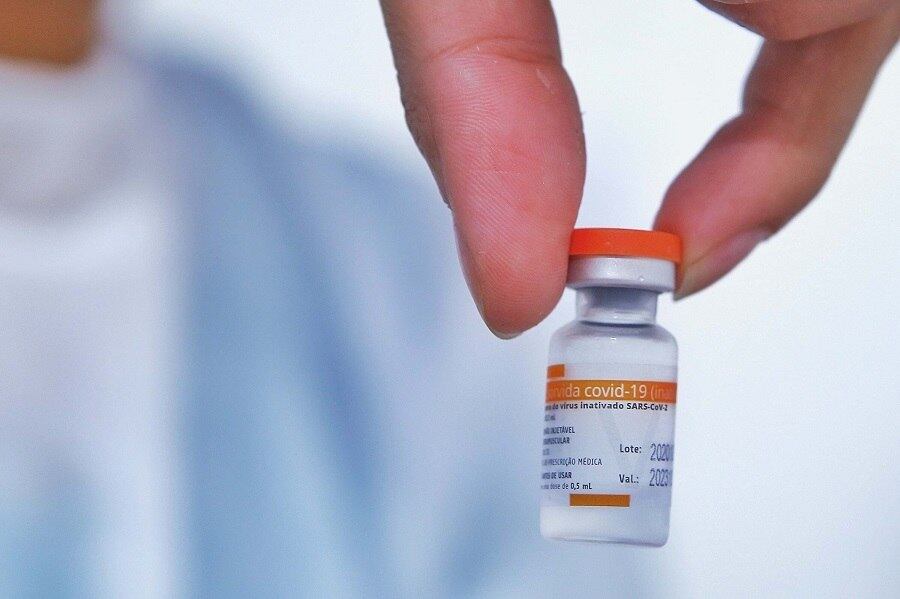 Colômbia aprova uso da vacina chinesa CoronaVac
