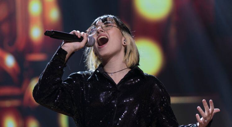 Sonhos de Um Palhaço foi a escolha de Bruna Paschoal. A composição de Antônio Marcos e Sérgio Sá trouxe para ela o apoio de 100 jurados