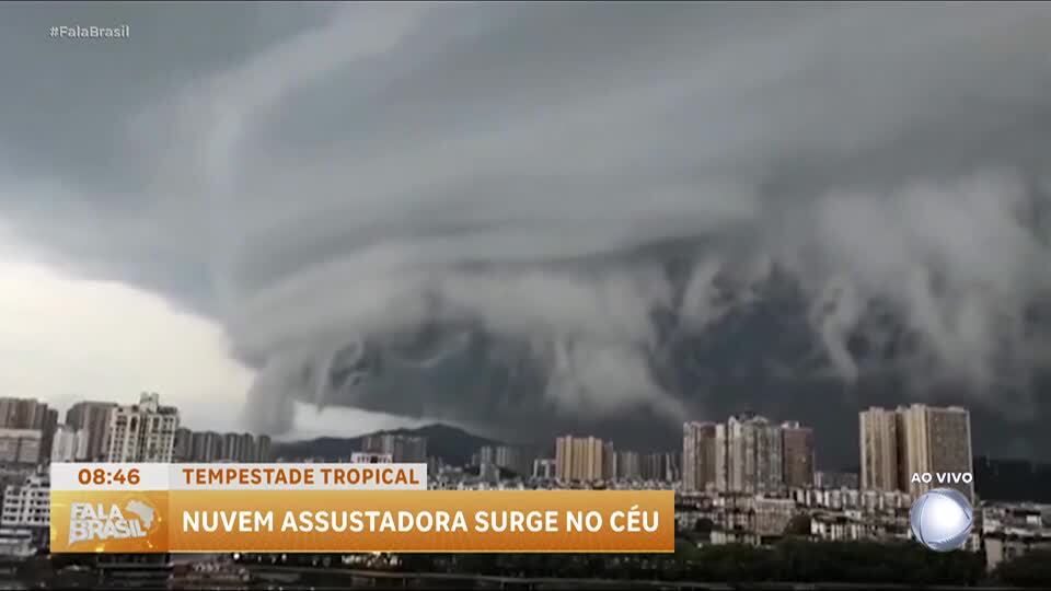 Nuvem assustadora impressiona moradores de Zhuhai, China
