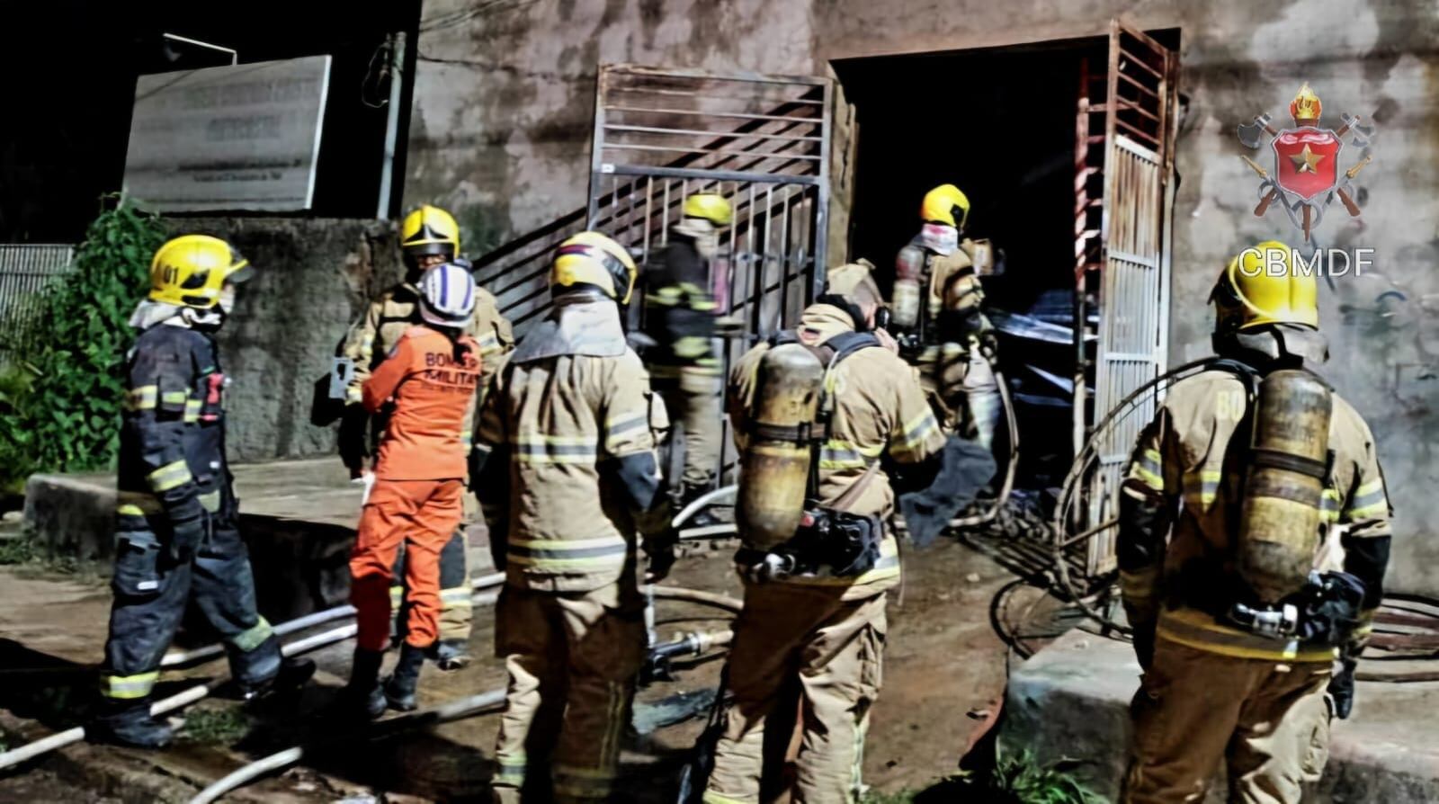 Incêndio, loja de artigos de festas, Distrito Federal, Goiás, CBMGO