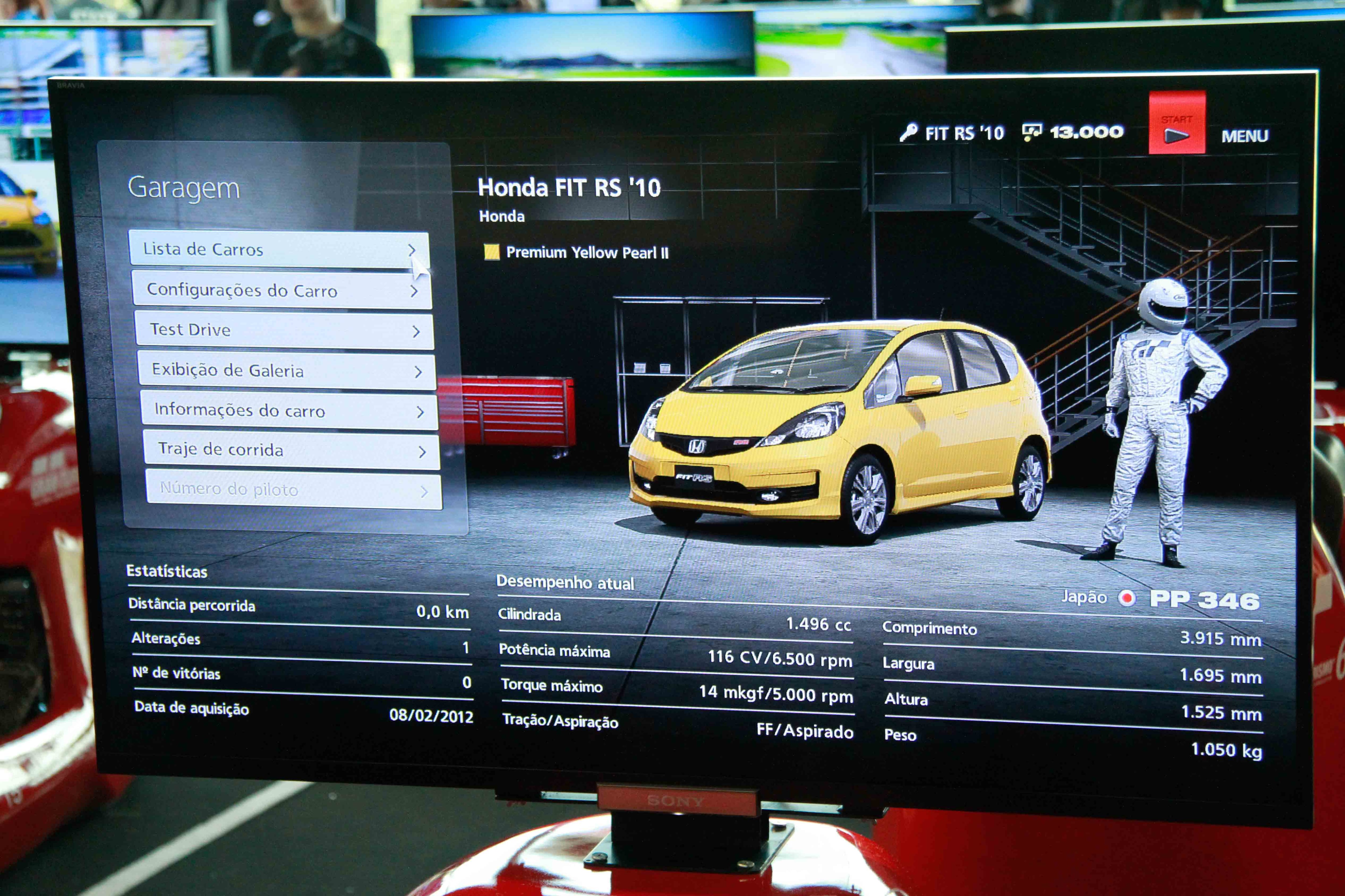Desenvolvido sobre a mesma engine do GT5, o Gran Turismo 6 aposta na profusão de carros e pistas para conquistar novos fãs e manter os atuais