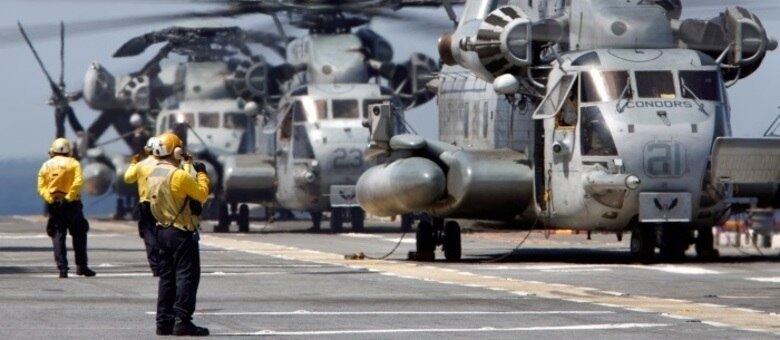 Militares americanos no Caribe se preparam para resgatar possíveis vítimas do Maria
