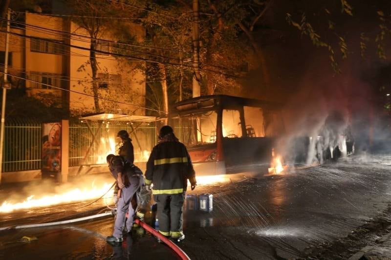 Nenhum dos passageiros ficou ferido no incêndio