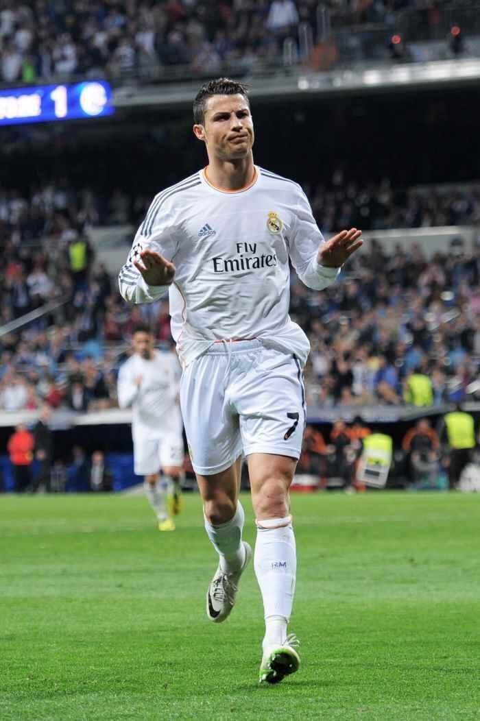 O melhor jogador do mundo, Cristiano Ronaldo, vai poder vingar a derrota na semifinal na edição anterior da Liga para o Borussia. Os times vão se enfrentar novamente nesta temporada, mas nas quartas de final. O primeiro jogo acontece em Madrid, no dia 1° de abril. A partida da volta acontece em Dortmund, no dia 8