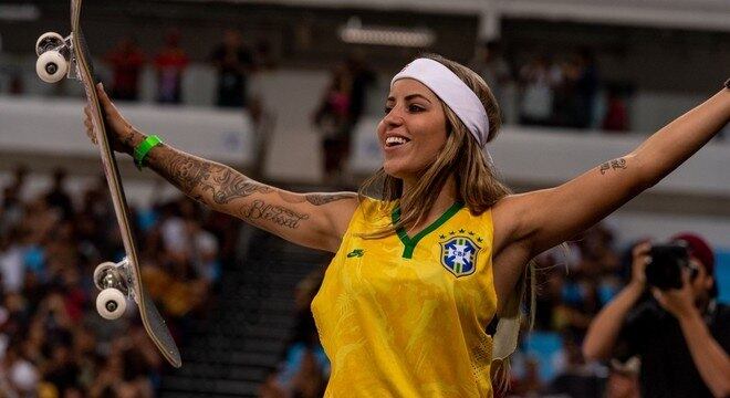 Letícia Bufoni