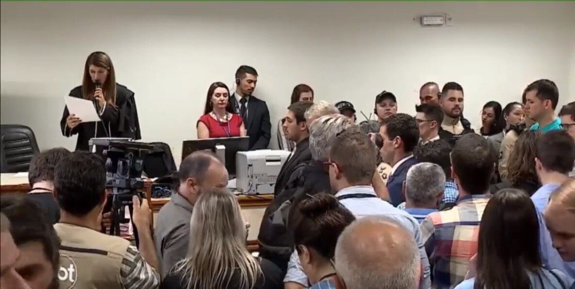 Juíza lê sentença do julgamento da morte do garoto