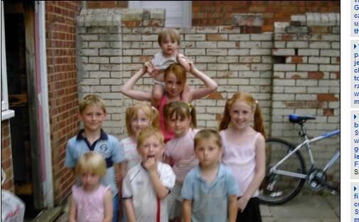 De acordo com Dean, encontrar aquela mensagem mexeu com
todos os familiares de um jeito que ele mal consegue explicar.

  


― Foi tão comovente. Quando vi pela primeira vez a mensagem
em fiquei em choque. Comecei a ler, mas tive que parar porque era demais pra
mim, aquelas palavras partiram meu coração