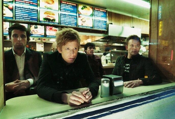 Tenho Mais Discos Que Amigos