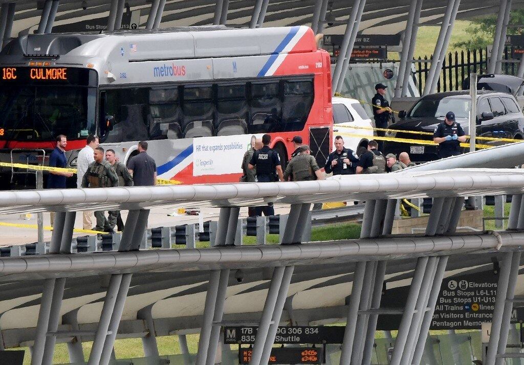 Disparos ocorreram em um terminal de transporte público próximo ao Pentágono