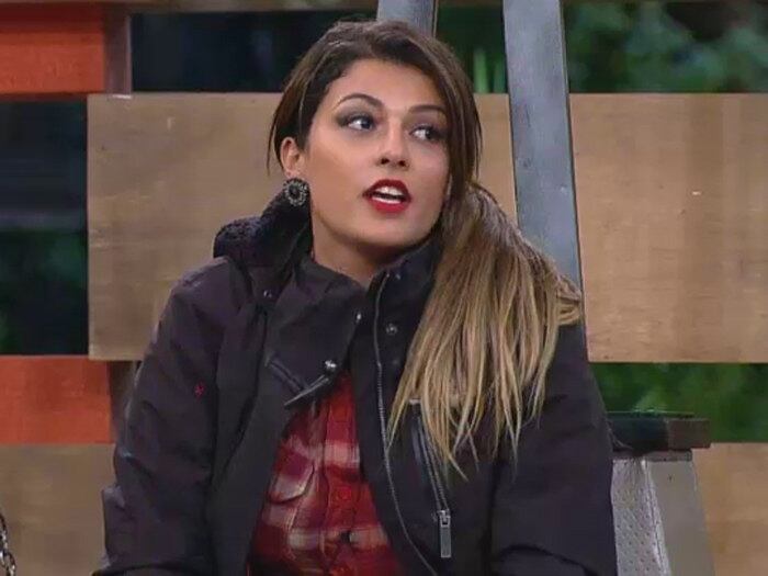 — Leo, você nem veio falar comigo direito!

Respondeu a ex-panicat

+ Andréia entrega qual o sentimento de Babi por Leo Rodriguez

+ Andréia e Brunninha revelam qual peoa pegariam

+ DH fala sobre briga com a banda Restart

+ Felipeh se insinua para DH em atividade

+ Clima pega fogo na Fazenda com Atividade Balança dois pesos e nenhuma medida

+ Felipeh surpreende e diz que está aprendendo a gostar de Helô

+ Neném detona: "O que o público tem na cabeça para deixar o Felipeh aqui nesta casa?"

+ Surtada e sem paciência! Helô diz que não aguenta mais ficar parada

+ "Eu não sou um cara fofoqueiro", afirma Felipeh

+ Equipe Ovelha planeja vingança contra Babi
