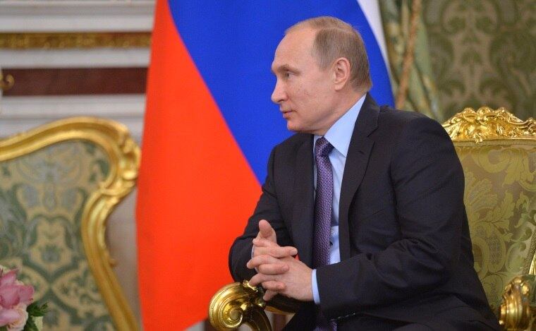 Mas a possibilidade, ou a quase certeza, de que ele é o homem mais rico do mundo, tese defendida pelo secretário do Tesouro interino dos Estados Unidos, Adam Szubin, é uma informação que cai como uma bomba no meio político