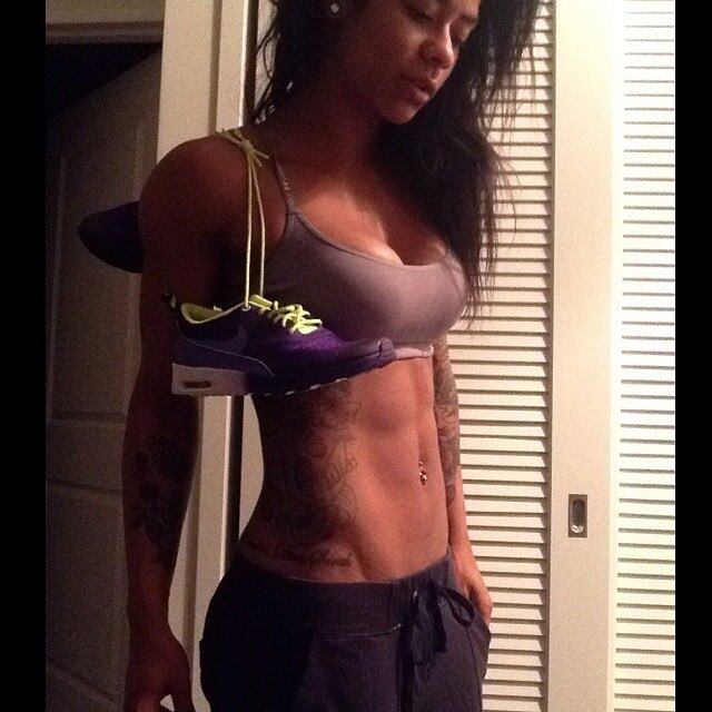 Massy Arias é personal trainer e competidora