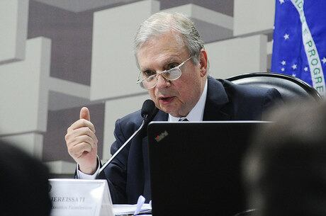 Tasso Jereissati defende o parlamentarismo