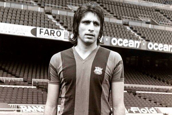 18º Marinho
Peres (1974-1976) - 6 gols 
