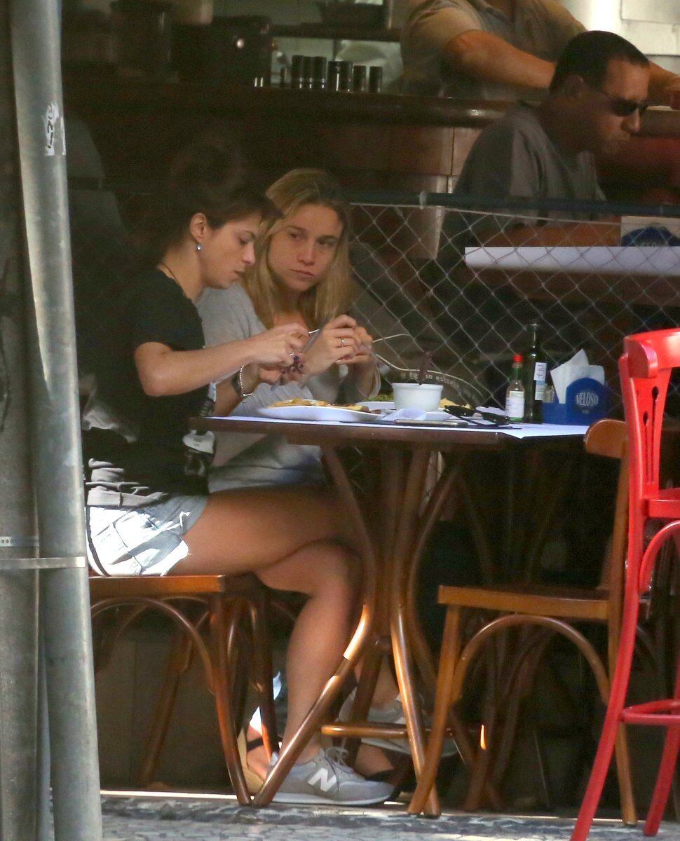 Fernanda assumiu o namoro com Priscila em setembro do ano passado 