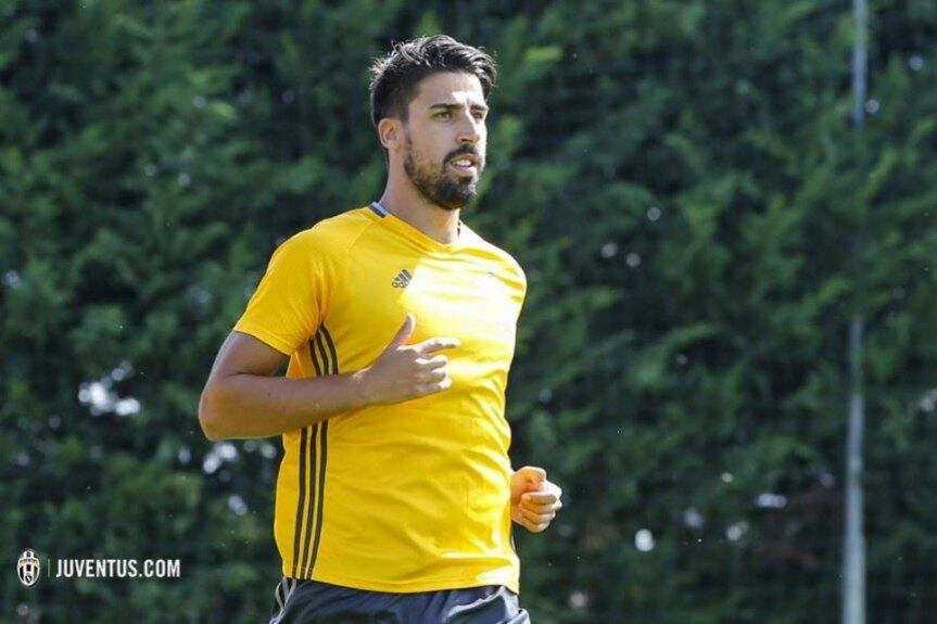 Segundo o 'Corriere dello Sport', o Liverpool, do técnico alemão Jurgen Klopp, estaria se movimentando para contratar o volante da seleção alemã Sami Khedira