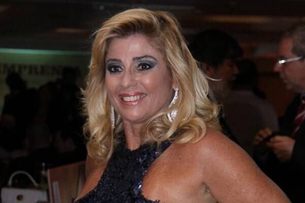 Segundo a loira,
uma segunda participação seria bem diferente da primeira, em 2002.
— Agora eu iria
botar para ferver. Mas como eu faria isso é segredo. Sou ainda muito popular. A
segunda favorita até hoje de acordo com o site oficial do programa