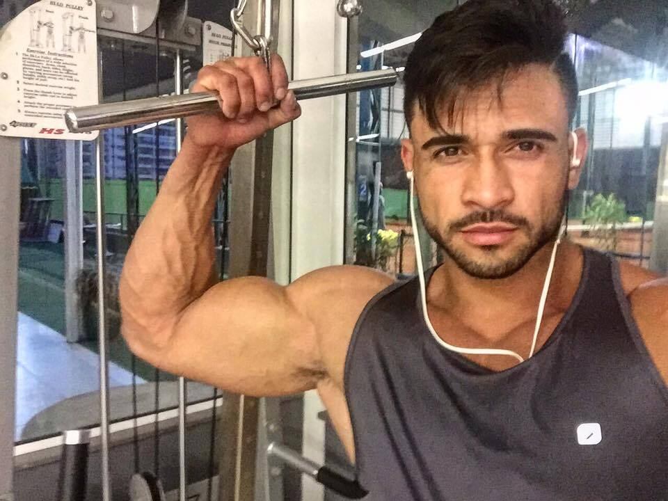 Um fisiculturista de 25 anos morreu dentro de uma boate, na madrugada deste sábado (2), no bairro Olhos D'Água, em Belo Horizonte
