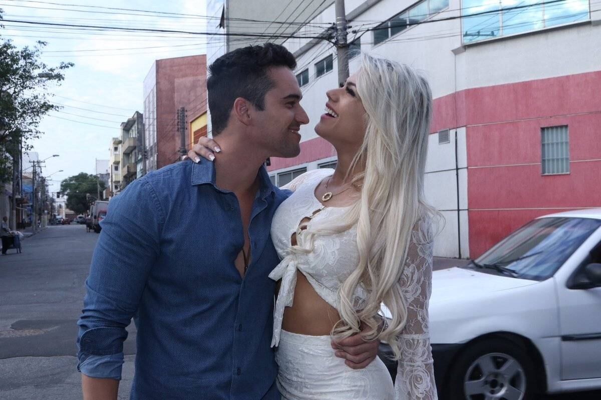 Os dois trocaram carinhos