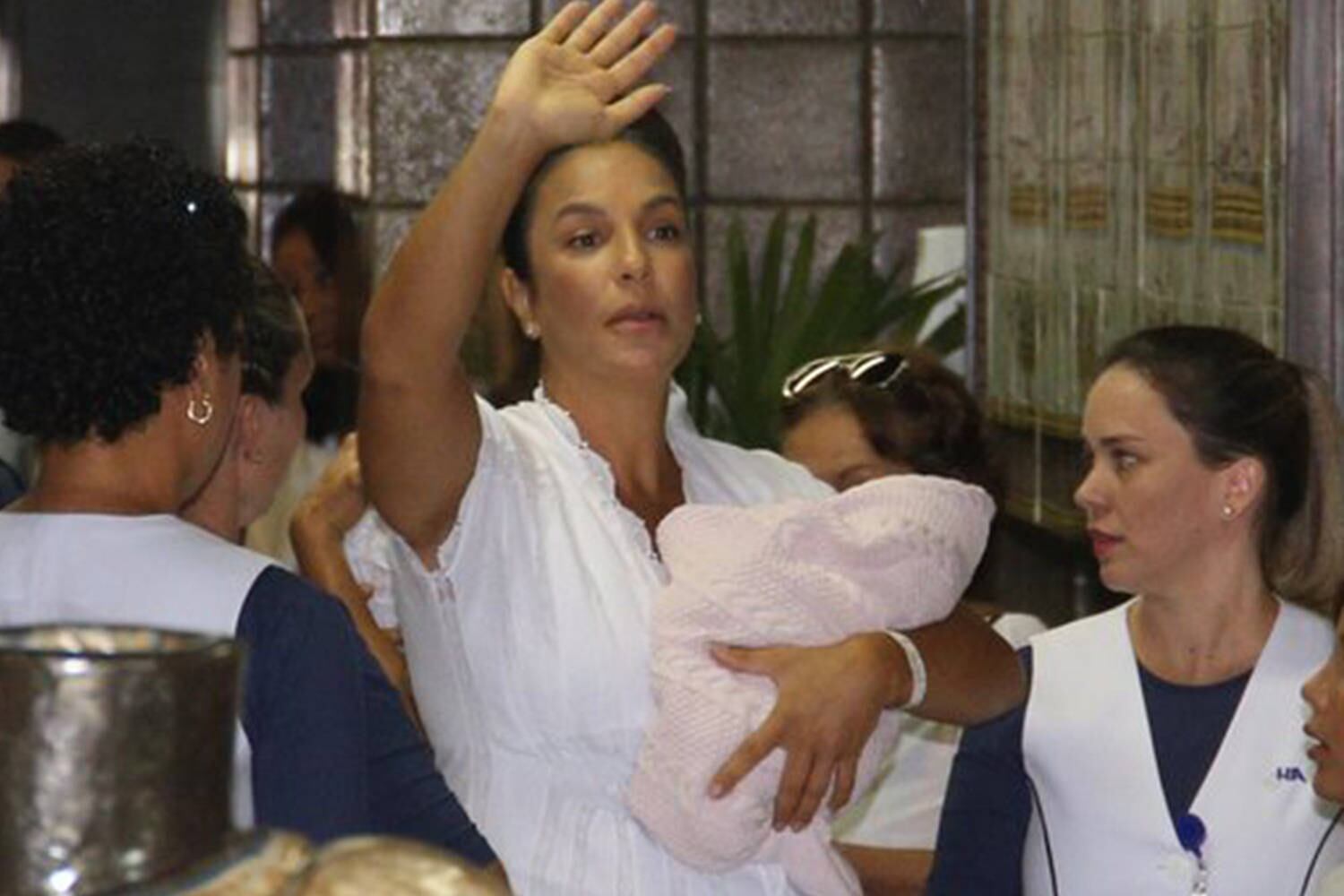 "Não adianta botar uma roupa. Eu só ando nua", disse a cantora