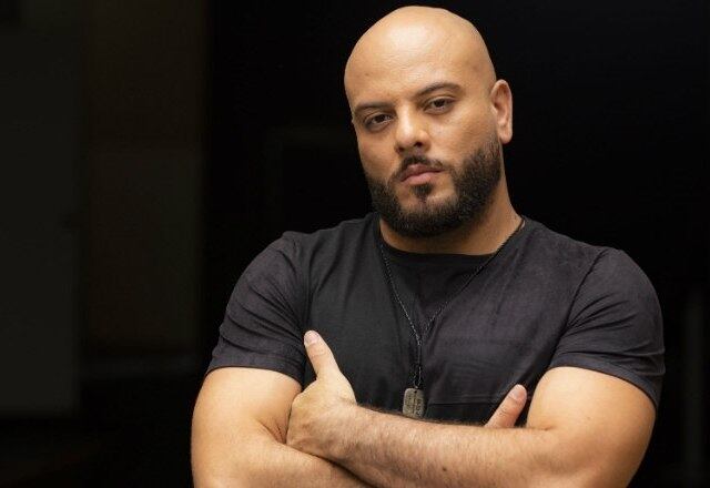 Com o prêmio de The Four Brasil, Ivan comprou uma casa. Mas os frutos dessa
conquista não ficaram só nisso: “Vencer o reality fez o número de shows crescer
e o meu público aumentar, além de ganhar respeito no cenário musical. É muito
bom ser reconhecido por onde eu ando e receber o carinho das pessoas que
confessam ser meus fãs”.
