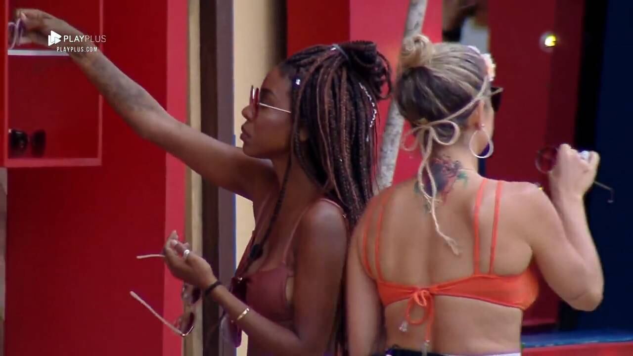 Festa na piscina A Fazenda