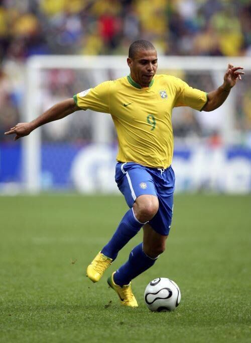 Em quarto vem Ronaldo Fenômeno