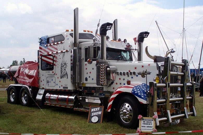 Estilo ostentação norte-americano
 
Saiba tudo sobre carros! Acesse www.r7.com/carros
