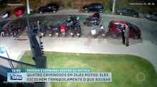 Dentro da Notícia: Quatro criminosos são flagrados roubando duas motos na zona sul de SP