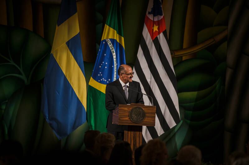 Governador diz que não participou de reunião com Temer neste final de semana