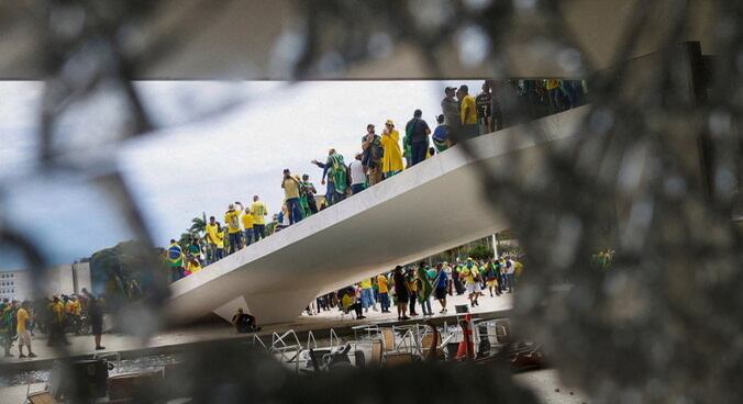Reação negativa do mercado aos atos de depredação deve durar pouco